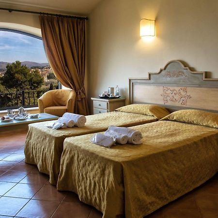 Grand Hotel Helio Cabala Маріно Екстер'єр фото