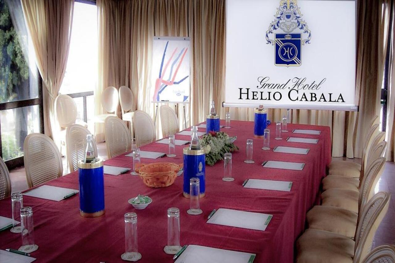 Grand Hotel Helio Cabala Маріно Екстер'єр фото