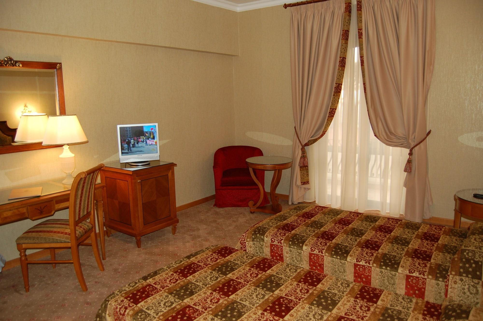 Grand Hotel Helio Cabala Маріно Екстер'єр фото